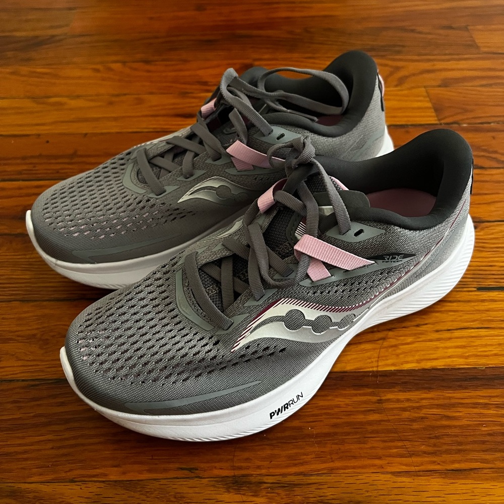 Saucony Ride 15 Sneakers 7.5W